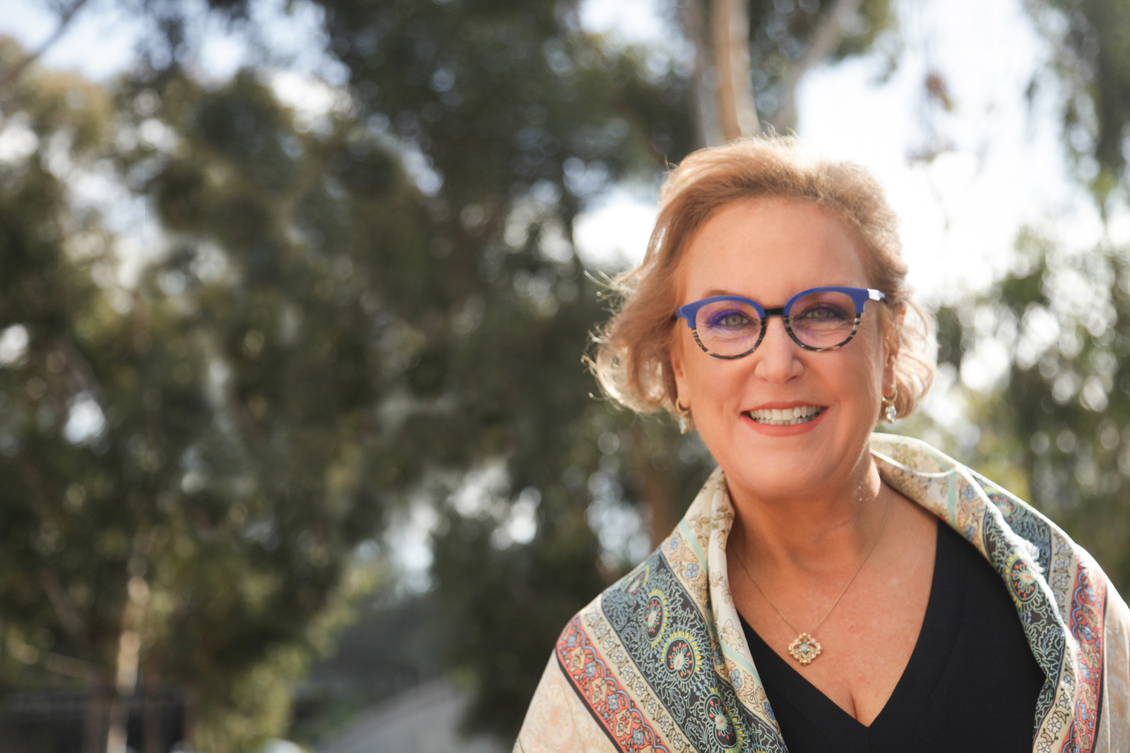 Lisa Barr, MD, Author of Outsmart Your Pain